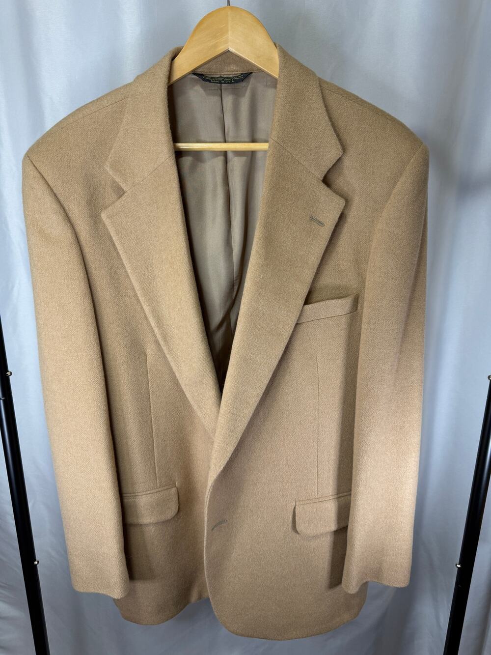Vintage American Trend Men’s Camel Hair Blazer Tan Sport Coat Estimated 44R USA